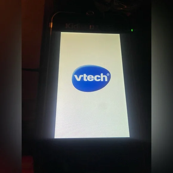VTech KidiBuzz G2 Black Smart Device - Picture 2 of 3